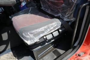 一汽解放 新J6P重卡 質(zhì)惠版 運煤款 380馬力 6X4 國六 牽引車(chē)(CA4250P66K25T1E6)