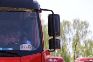 一汽解放 新J6P重卡 質(zhì)惠版2.0 420馬力 6X4 國六 危險品牽引車(chē)(CA4250P66K25T1E6Z)