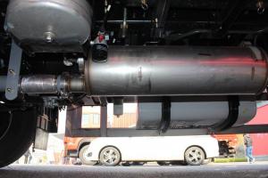  一汽解放 J6L中卡 質(zhì)惠版 220馬力 4X2 6.8米 國五 廂式載貨車(chē)(CA5180XXYP62K1L4E5) 