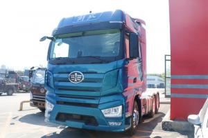 一汽解放 J7重卡 550馬力 6X4 國五 牽引車(chē)(海天藍)(CA4250P77K25T1E5)