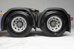 中國重汽 HOWO-TH7 重卡 460馬力 6×4 國五 牽引車(chē)（ZZ4257W324HE1B）