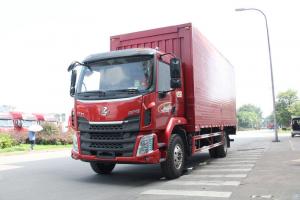 東風(fēng)柳汽乘龍 新M3中卡 200馬力 4X2 8.3米 國六 廂式載貨車(chē)(LZ5180XXYM3AC1)