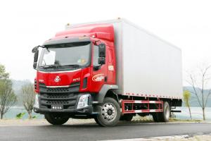 東風(fēng)柳汽乘龍 新M3中卡 185馬力 4X2 6.8米 國五 廂式載貨車(chē)(LZ5180XXYM3AB)