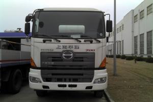 廣汽日野 700系列 325馬力 8X4 國五 7.3方混凝土攪拌車(chē)底盤(pán)(YC2310FY2PU5)