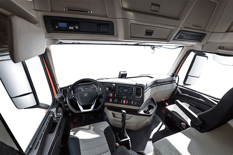 大運重卡 N9H AMT 560馬力 6×4 國六 牽引車(chē)（CGC4250D6FCCH）