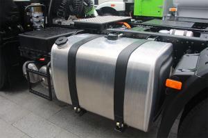 一汽解放 J6 480馬力 6×4 國六 混合動(dòng)力牽引車(chē)