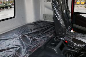 一汽解放 J6P重卡 輕量化版 350馬力 8X4 9.5米 國四欄板載貨車(chē)(CA1310P66K2L7T4E4)
