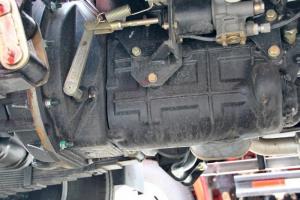 中國重汽HOWO 悍將 95馬力 4.2米 4X2 國五單排廂式輕卡(ZZ5047XXYF3315E145)