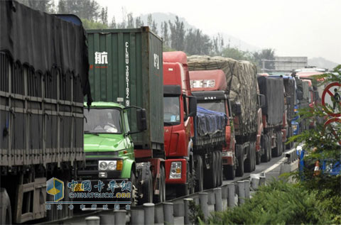 京藏高速大堵車(chē)