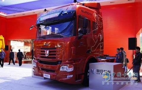 集瑞聯(lián)合重卡