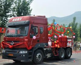 霸龍第一村：霸龍車(chē)隊迎娶美麗新娘